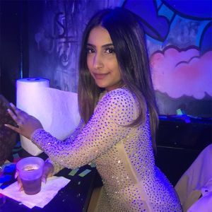 Meet your Posher, Lynette